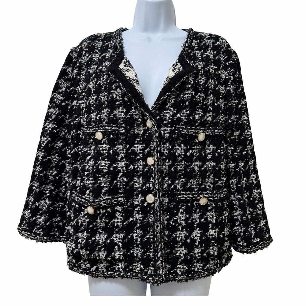 St John Eyelash Houndstooth Tweed Knit Short Jacket Size 12 Black Old Money